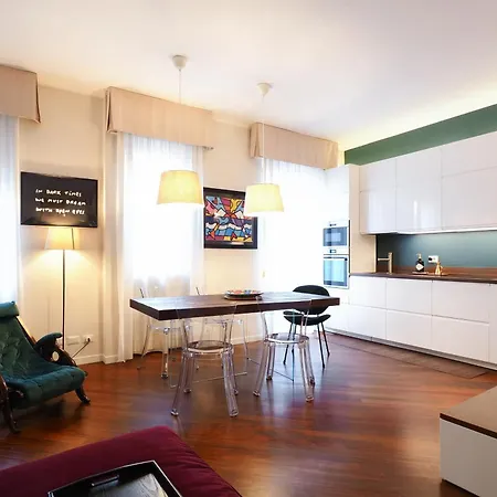 Primopiano - Castelvetro Apartment Milan